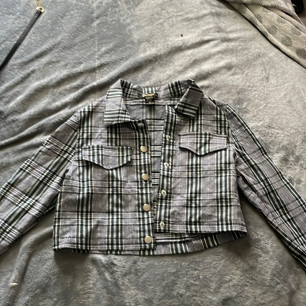 Medium plaid jacket (green brown black and white)